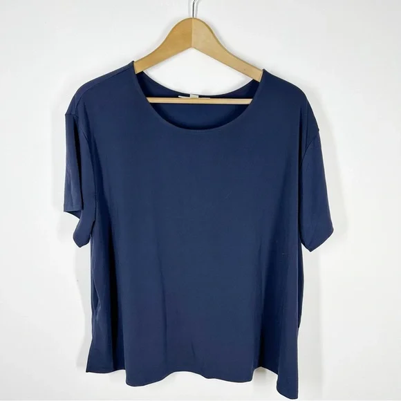 Woman Within Navy Blue Short Sleeve Top Plus Size 18/20 - Picture 1 of 5